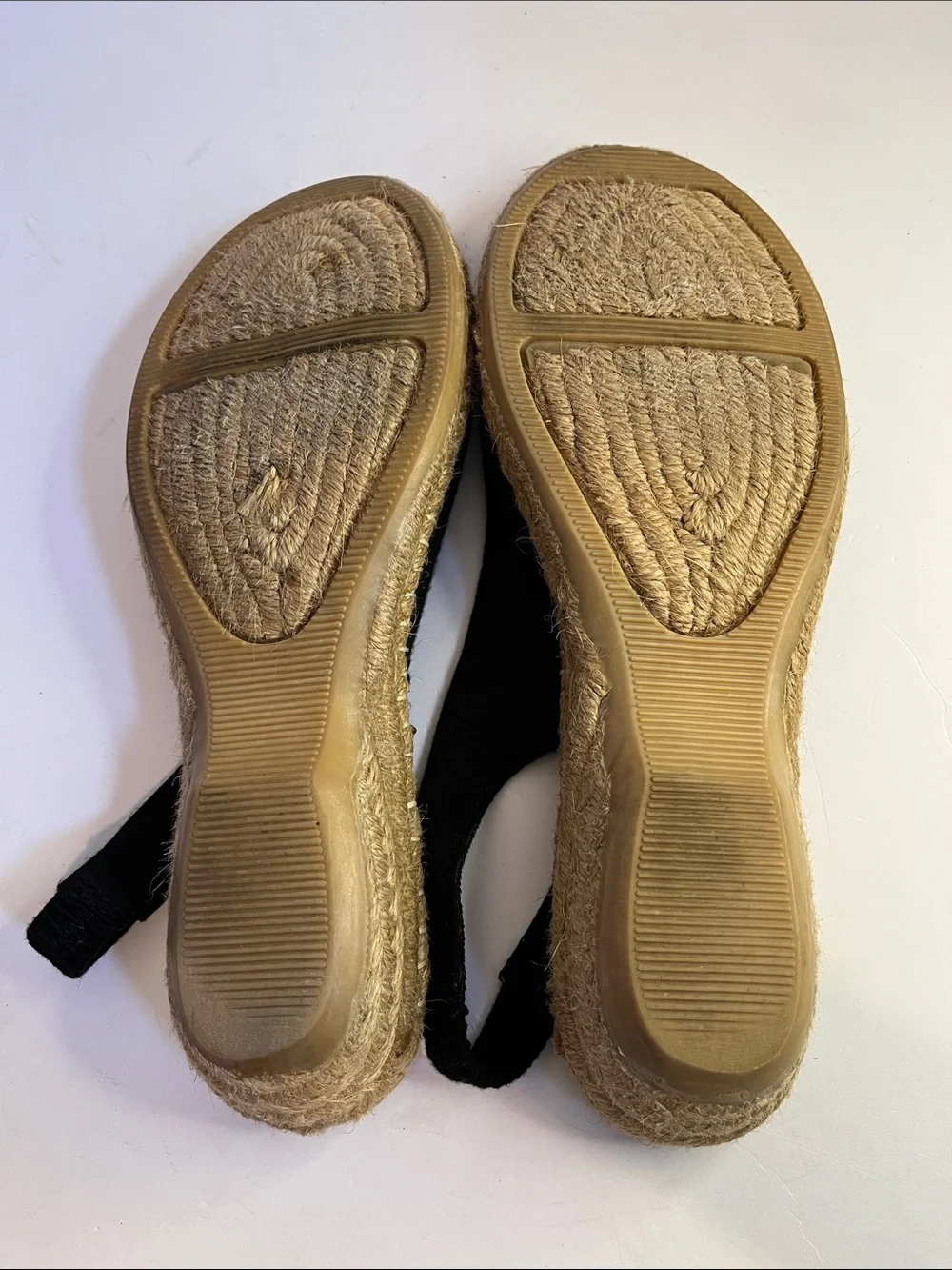 Cliffs by WHITE MOUNTAIN Black Slingback Espadrille Flats with Flower Accent